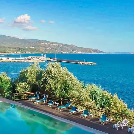 Hotel Hydra Club 3*