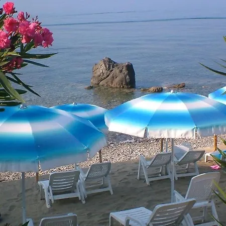 Hydra Club Hotel