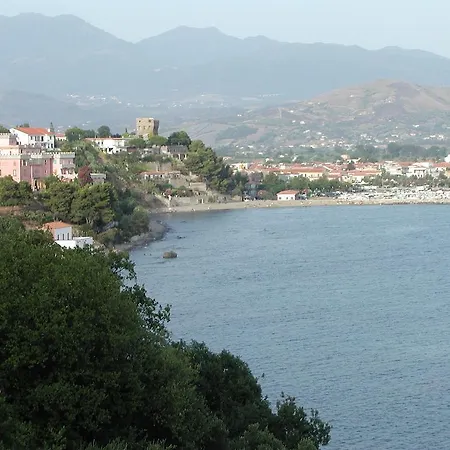 Hydra Club Hotel