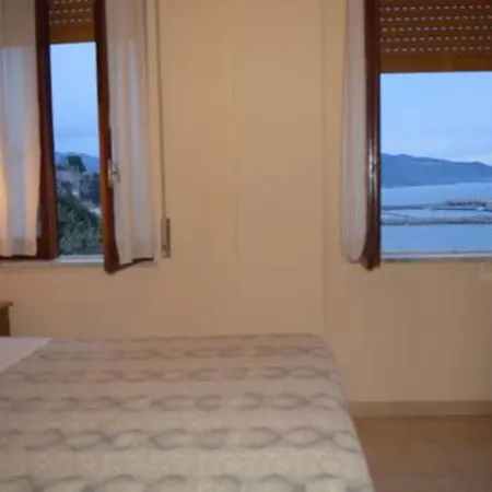 Hydra Club Hotel